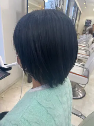 ショート カラー Rapt.HAIR 中村 知里のヘアスタイル