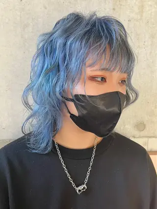 ミディアム カラー 派手髪デザインカラー ヒロカのヘアスタイル