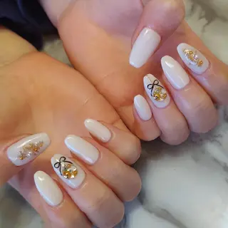 ネイル ジェヌインネイル 河内のネイルデザイン