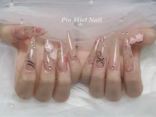 ネイル Pio Mielのネイルデザイン