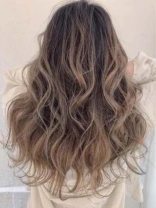 ミディアム レイヤーカット 川田くるみのヘアスタイル
