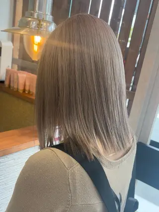 ミディアム カラー ブリーチカラー🌈 嘉名 真樹のヘアスタイル
