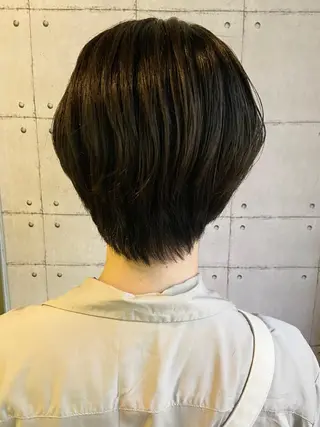 ショート 🐺ウルフ/レイヤー 似合わせ‎🤍沙羅のヘアスタイル