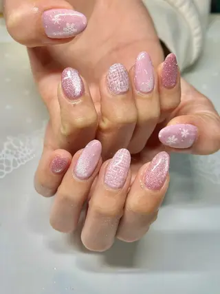ネイル 新宿ネイルサロン ジェミディローサのネイルデザイン