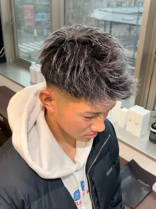 カラー パーマ メンズ Hazu 【パーマ特化美容師】のヘアスタイル