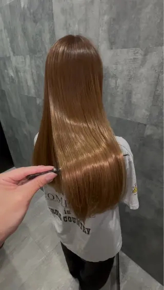 セミロング 髪質改善✨ /冨永隆誠のヘアスタイル