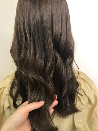 セミロング i sのヘアスタイル