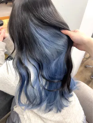 ロング カラー MARQUEE所属・Ayame / ハイトーンカラーのヘアスタイル