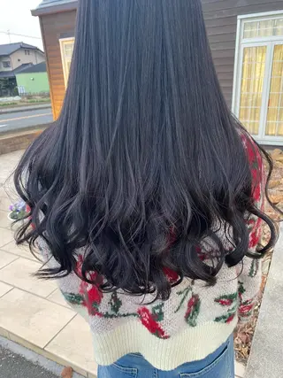 ロング カラー 森 麻衣葉のヘアスタイル