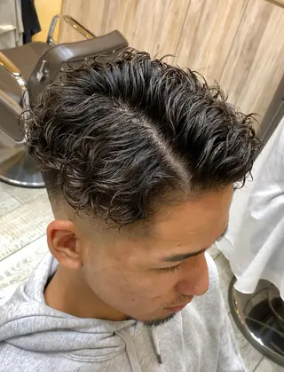 ショート パーマ メンズ 宮城 風冴のヘアスタイル