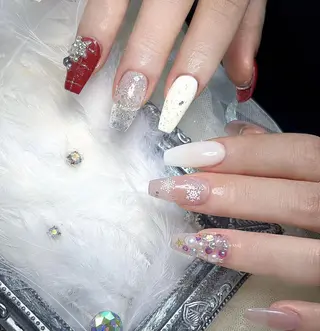 ネイル Queens 榊 まおのネイルデザイン