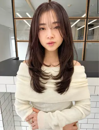 セミロング 韓国風パーマ特化 篠崎優也翔のヘアスタイル