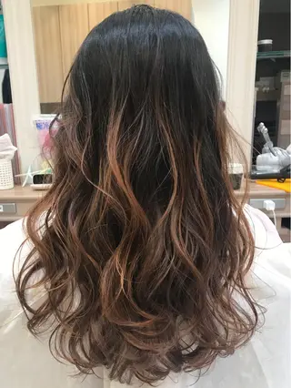 ロング カラー 当日予約🆗✂︎ ウエモト　タクのヘアスタイル