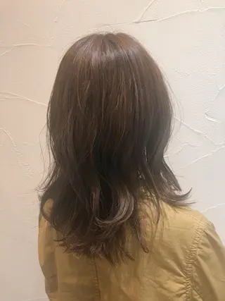 ミディアム Ash中目黒店 榊間茜のヘアスタイル