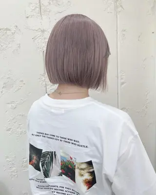 ショート カラー ハイトーン🦢 Natsumiのヘアスタイル
