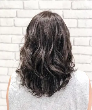 セミロング カラー 💙髪質改善 💙和田💙のヘアスタイル
