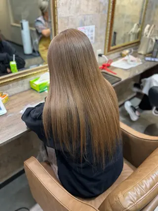 ロング Arphy/ /のヘアスタイル