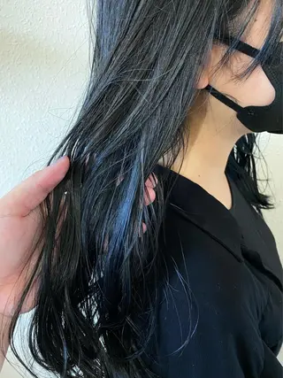 ロング カラー 中川 茜里のヘアスタイル