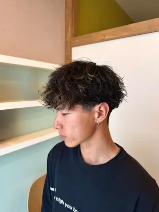 メンズ フカモト カエデのヘアスタイル