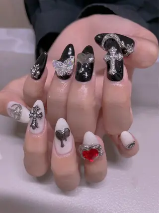 ネイル エムズ ハヤシのネイルデザイン