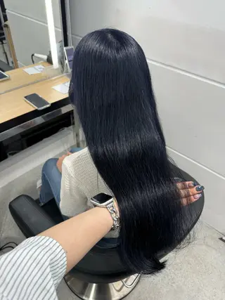 ロング カラー 暗髪🩶ラベンダー/ ブルー/ユウナ🤍のヘアスタイル