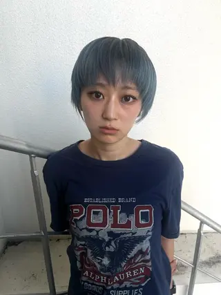 カラー 小長谷 夕菜のヘアスタイル