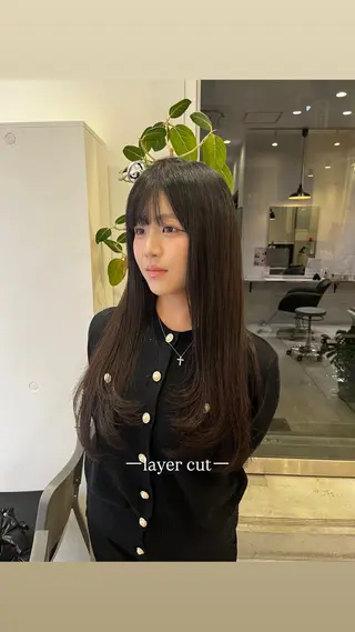 ロング レイヤーカット 甲子園口　RINのヘアスタイル