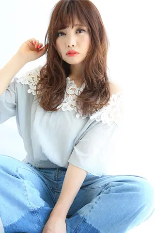 セミロング YOKOI SHINJIのヘアスタイル