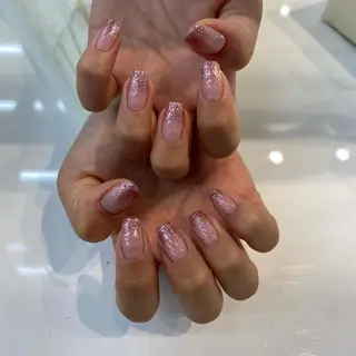 ネイル 鎌田 玲奈のネイルデザイン