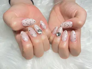 ネイル Miki 本町駅｜💅‎🤍のネイルデザイン