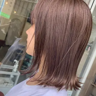 ミディアム カラー fio マナミのヘアスタイル