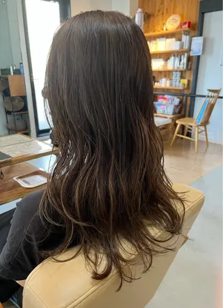 ロング 阪神西宮★JUNO 川﨑温子のヘアスタイル