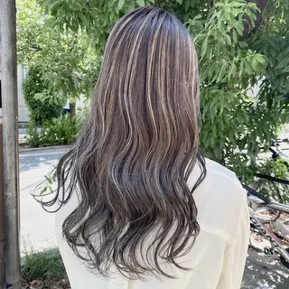 ロング カラー マンツーマン女性 美容師 奏のヘアスタイル