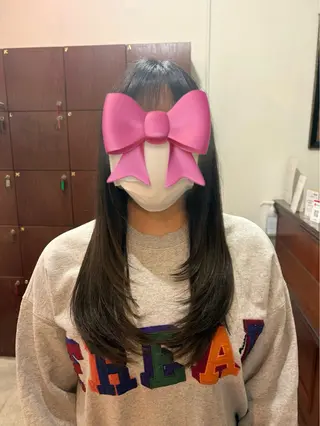 ロング 佐藤 優芽香のヘアスタイル