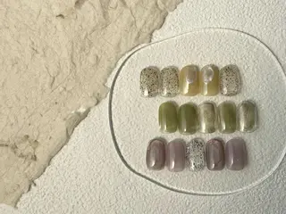 ネイル TSUJIMOTO Kのネイルデザイン