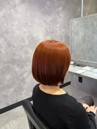ショート 手塚 由佳のヘアスタイル