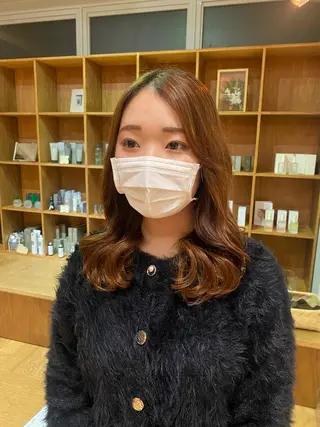 ミディアム 大人可愛い♡コテ巻き パーマ🌼杉田 萌恵のヘアスタイル