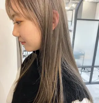 ロング カラー レイヤー べージュ 白石研太のヘアスタイル