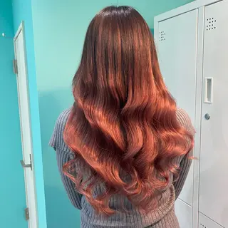 ロング 本間 めいみのヘアスタイル