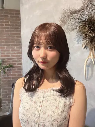 セミロング 艶カラー🫧/韓国 レイヤー/愛珠🎀のヘアスタイル