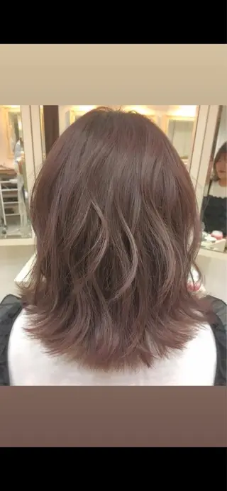 セミロング お気軽にどうぞ ✩☪︎⋆｡IZUMIのヘアスタイル