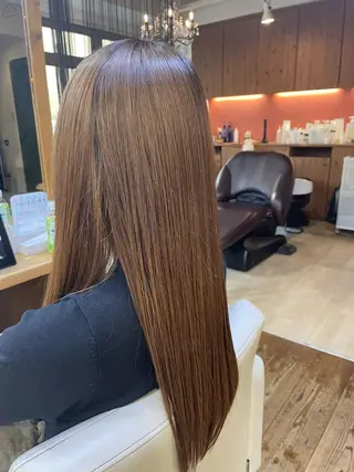 ロング 山木 裕子のヘアスタイル