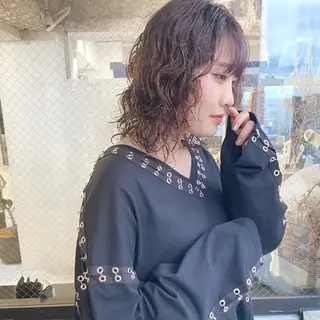 ミディアム 🌱大人ハイトーン RENのヘアスタイル