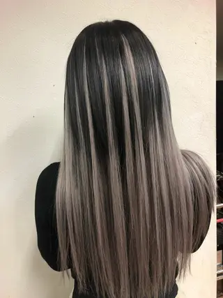 カラー ダブルスキルエクステ /羽エクステ白石宇由のヘアスタイル