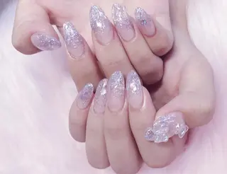 ネイル MoonNail ユリ🌸のネイルデザイン