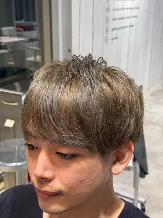 ショート 韓国風レイヤー/ 艶カラー竹内貫のヘアスタイル