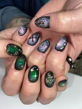 ネイル en　nail 池袋店所属・個性派🌺推しネイル 💅💞hota🐇のネイルデザイン