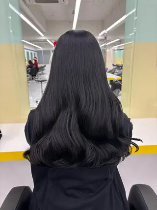 ロング カラー 🦋色落ち綺麗カラー メンズYUZU🦋‪のヘアスタイル