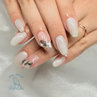 ネイル ViViChi 梨帆のネイルデザイン