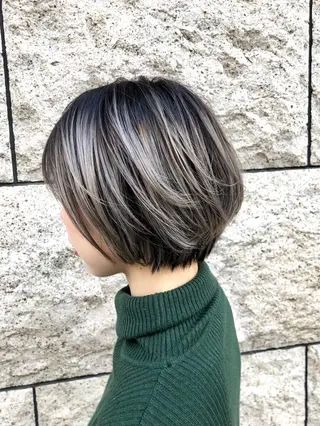 ショート カラー ショート/ボブ/ メンズ/縮毛矯正のヘアスタイル